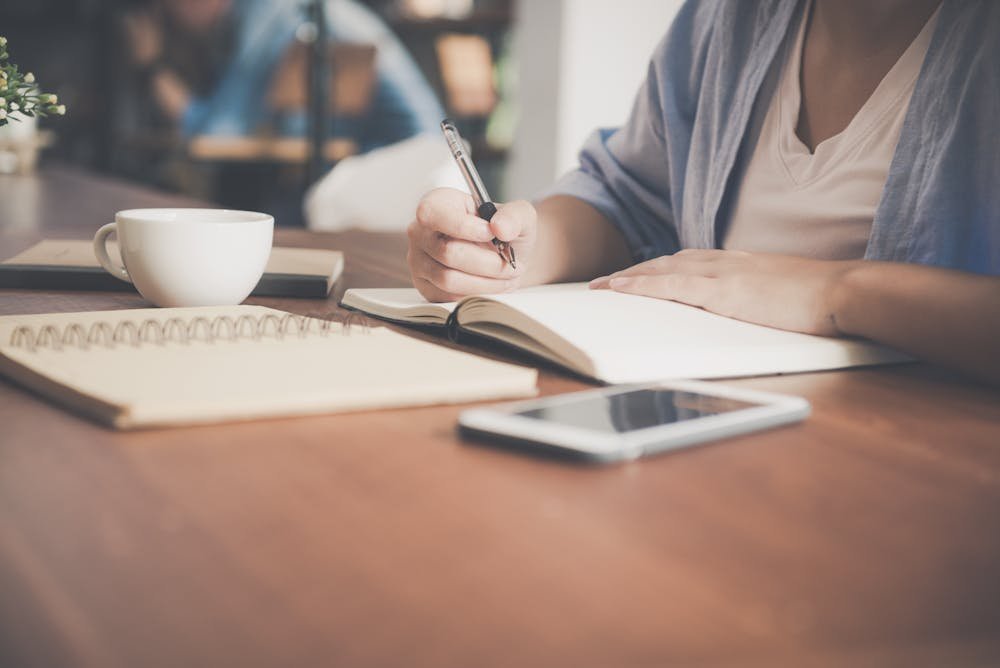 Mobile-First Design: Why Your WordPress Theme Is Losing Mobile Traffic